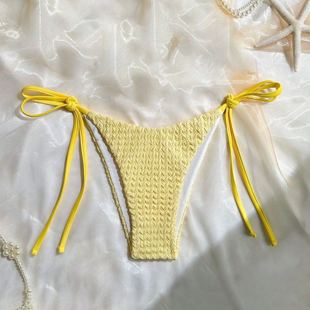 Damen Dreiecksbikini mit zarten Texturen Echo Archiv