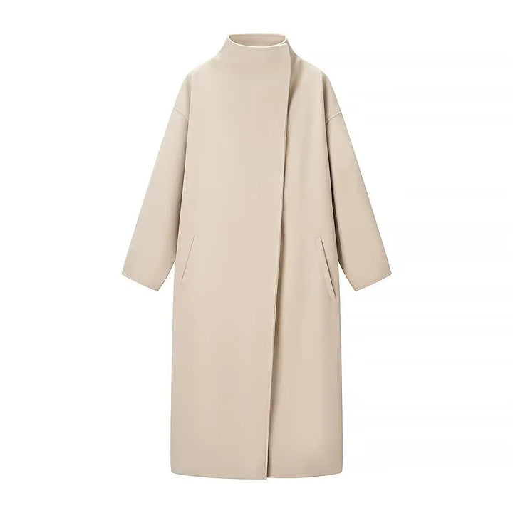 Damen nan minimalistischer Longmantel mit Stehkragen, verdeckter Frontleiste und schrägeingesetzten Eingrifftaschen Echo Archiv