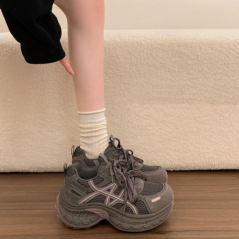 Damen Sportliche und atmungsaktive Sneakers Echo Archiv
