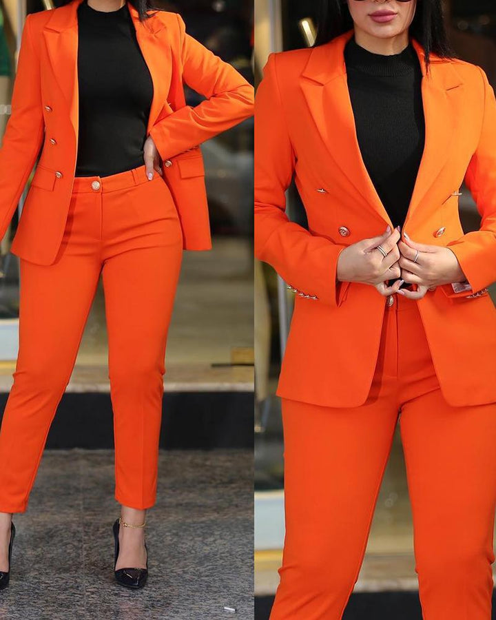 Damen Figurbetonter Zweireiher-Blazer mit schlanker High‑Waist Zigarettenhose – Valéne
