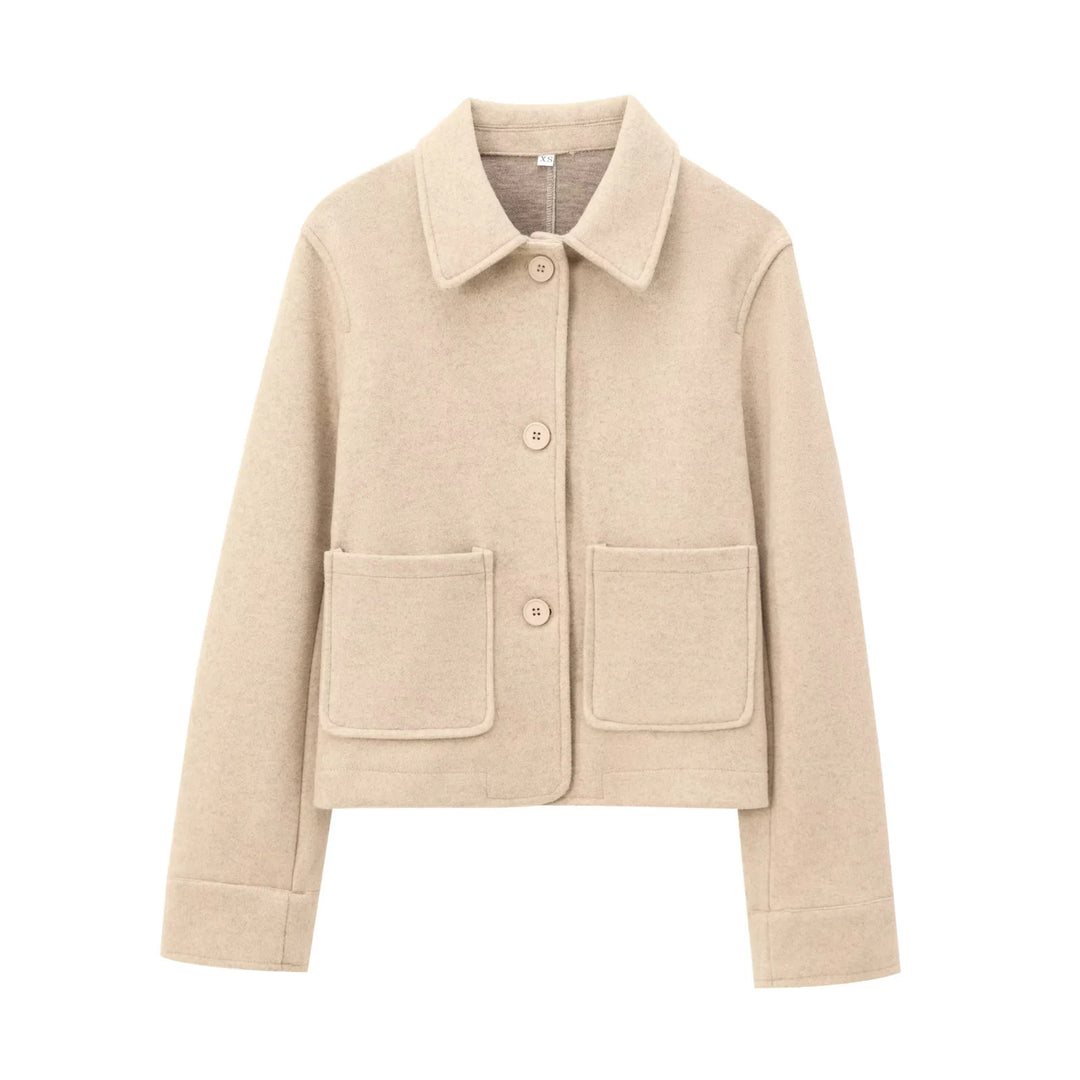 Damen kurze Wolljacke mit Hemdkragen, aufgesetzten Taschen und cleaner Boxy-Silhouette – Célinea
