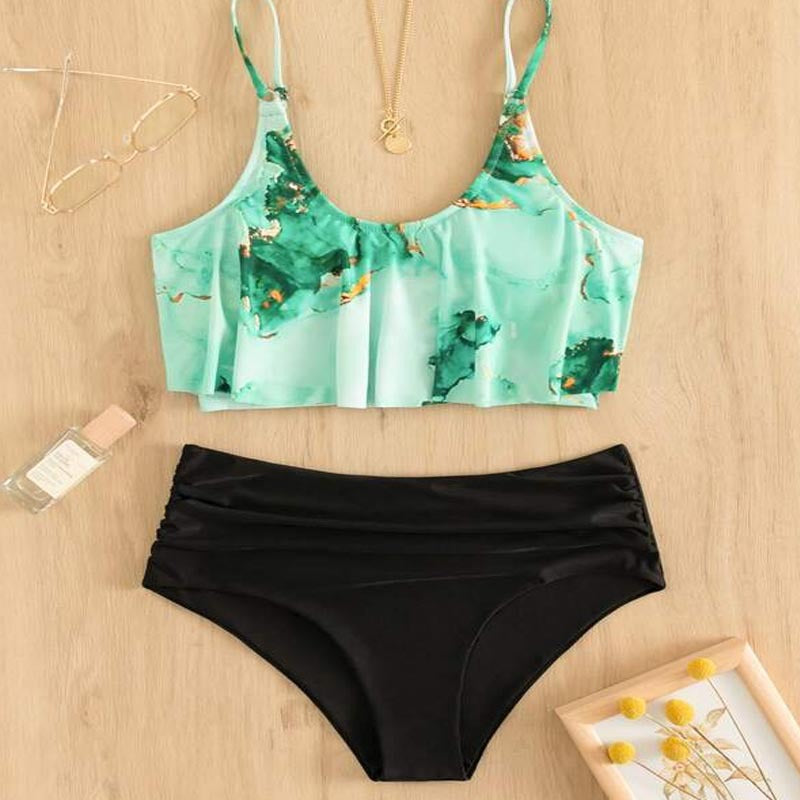 Damen Sportlicher Bikini mit floralen Rüschen Echo Archiv