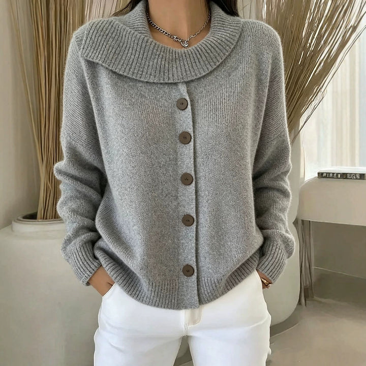 Damen Kuscheliger Knopf-Cardigan mit breitem Rollkragen und gerippten Bündchen – Veloura