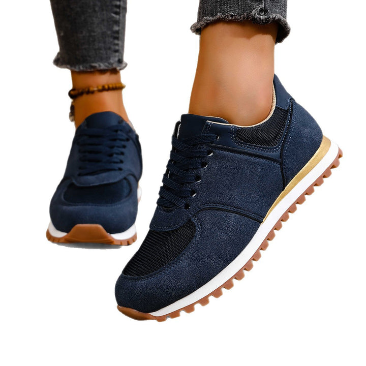 Damen leichte Retro-Lauf- und Freizeitsneaker mit gepolstertem Komfortfußbett und griffiger Profilsohle Echo Archiv