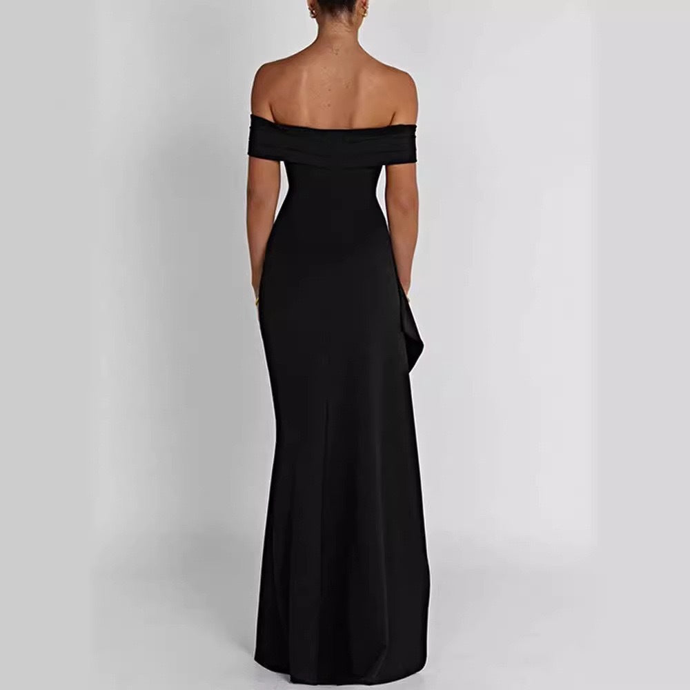 Damen Elegantes Off-Shoulder Maxikleid mit hohem Schlitz und Drapierungen Echo Archiv