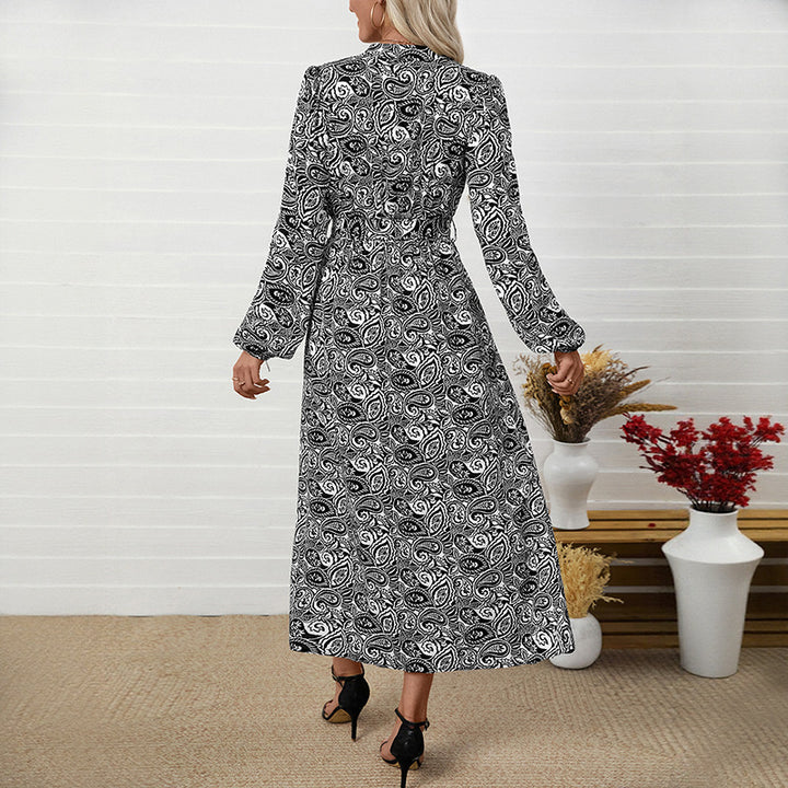 Damen Maxi-Kleid mit tailliertem Schnitt und floralen Mustern Echo Archiv