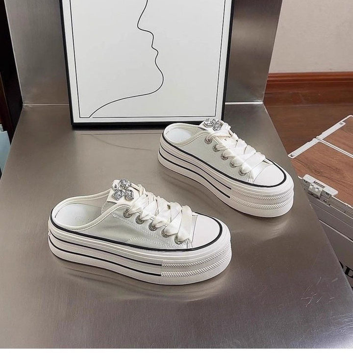 Damen modische Slip-On Sneakers mit robustem Plateau und eleganten Satin-Riemen Echo Archiv