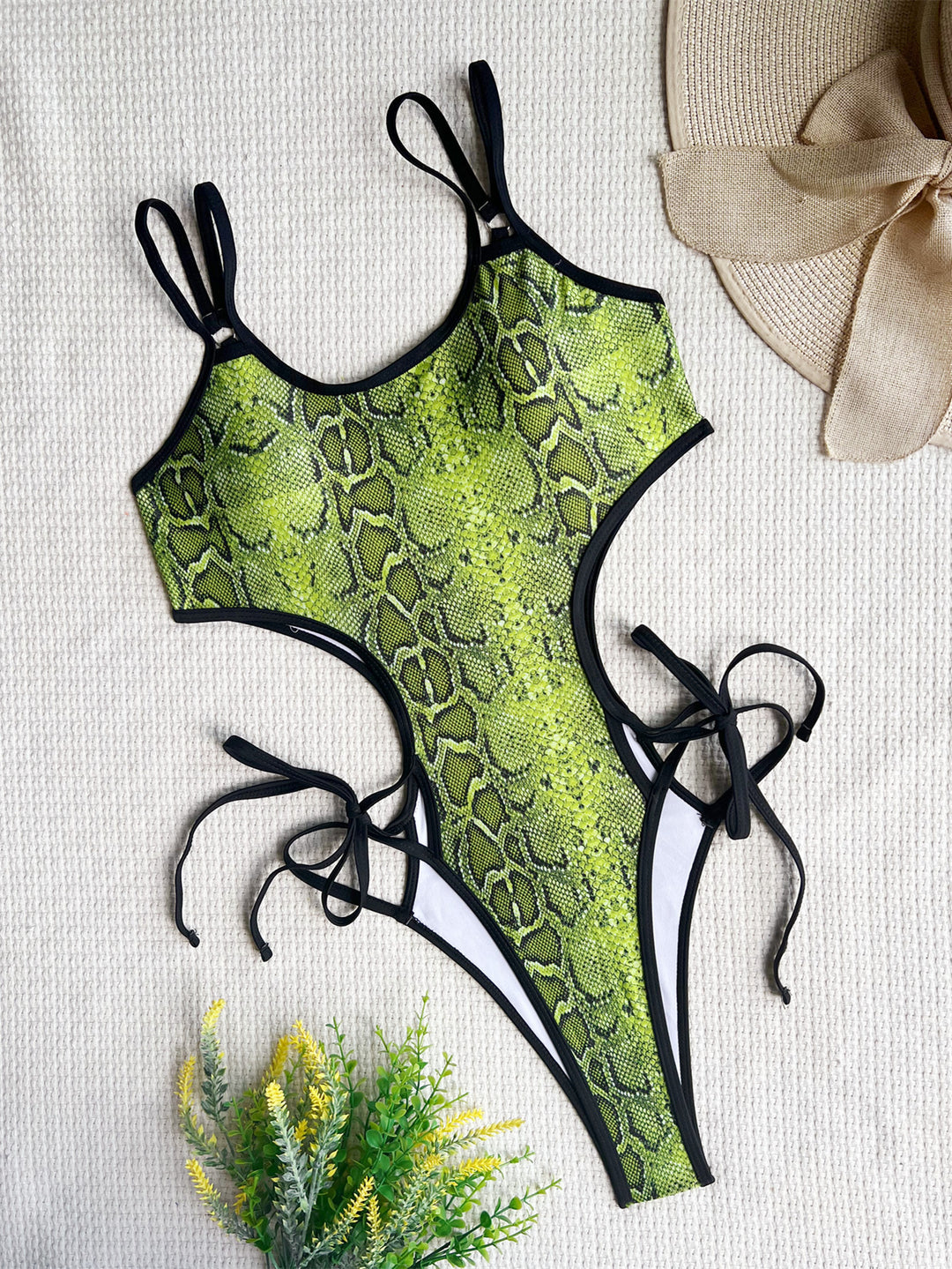 Damen Monokini mit aufregendem Schlangenprint und verstellbaren Kordeldetails Echo Archiv