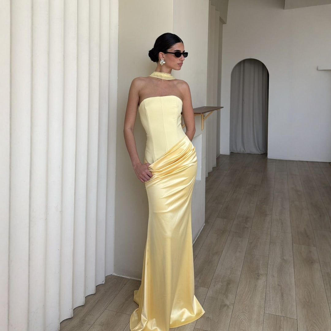 Damen Bodycon Abendkleid mit eleganter Drapierung Echo Archiv