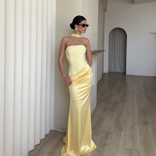 Damen Bodycon Abendkleid mit eleganter Drapierung Echo Archiv
