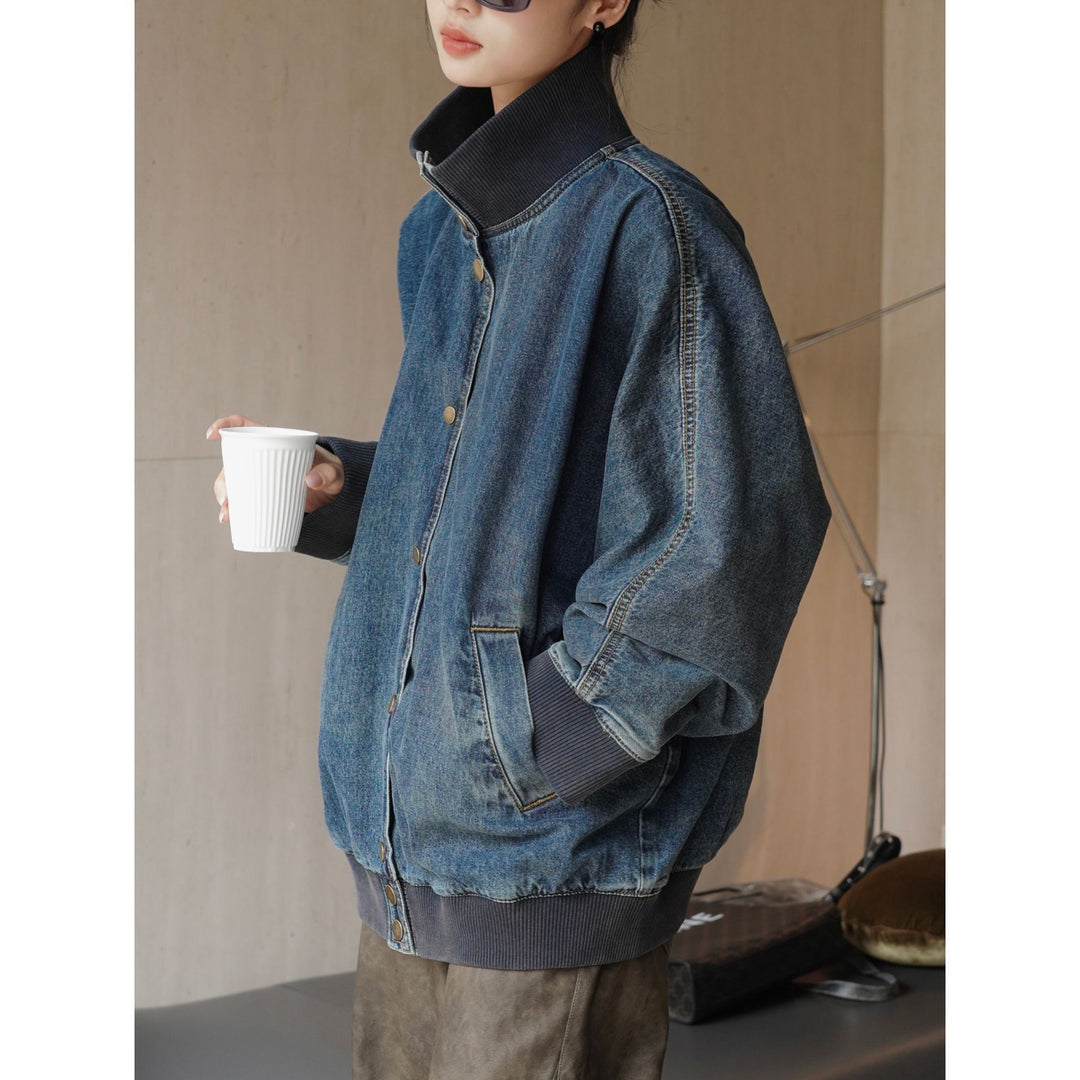Damen Oversized Jeans-Bomberjacke mit Rippkragen und Druckknopffront Echoarchiv