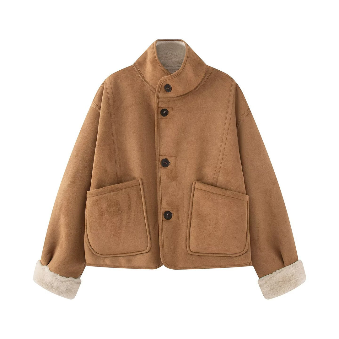 Damen Kurze Schaffelloptik-Jacke mit Stehkragen und großen aufgesetzten Taschen Echoarchiv