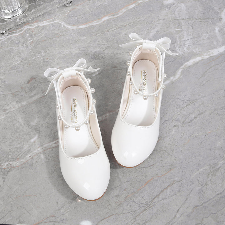 Mädchen Ballerinas mit Perlen- und Schleifenverzierung Echo Archiv
