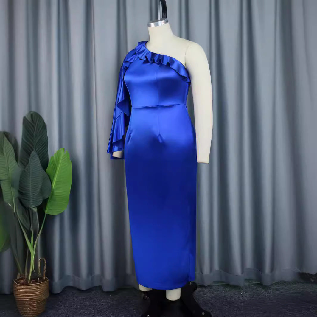 Damen elegantes Maxikleid mit asymmetrischem Rüschendesign Echo Archiv