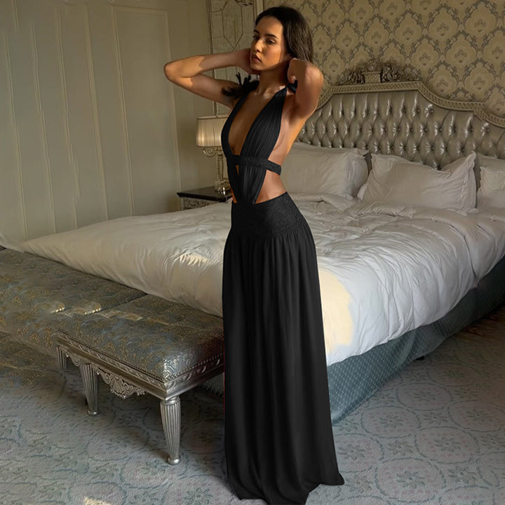 Damen Elegantes Abendkleid mit tiefem Ausschnitt und seitlichen Cut-Outs Echo Archiv
