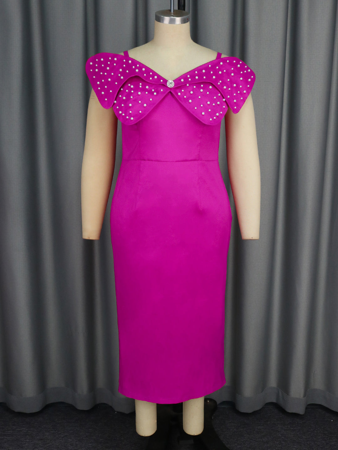 Damen Elegantes Abendkleid mit voluminösen Schleifenärmeln und funkelnden Strassakzenten Echo Archiv