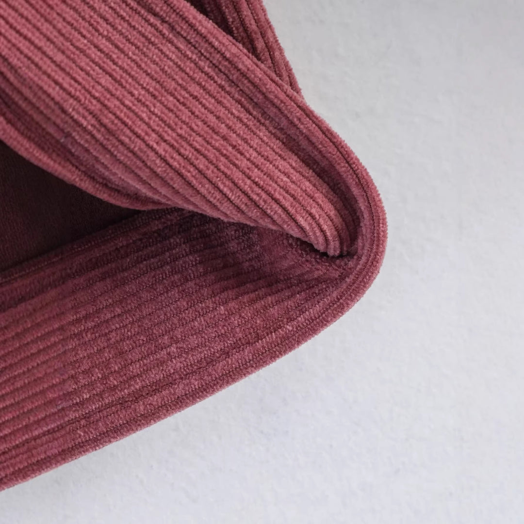 Damen Kurz geschnittene Cordjacke mit Kunstlederkragen, Frontreißverschluss und aufgesetzten Pattentaschen Echo Archiv