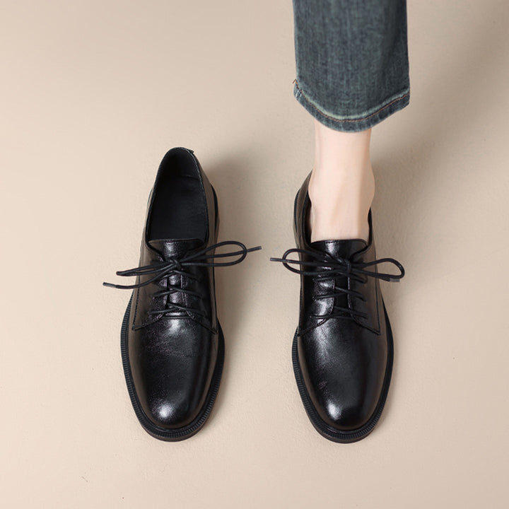 Damen Klassische Schnürschuhe aus Leder – Lioré