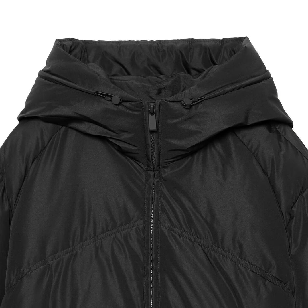 Damen Kurz geschnittene wattierte Oversize‑Steppjacke mit hohem Stehkragen und Kapuze Echoarchiv
