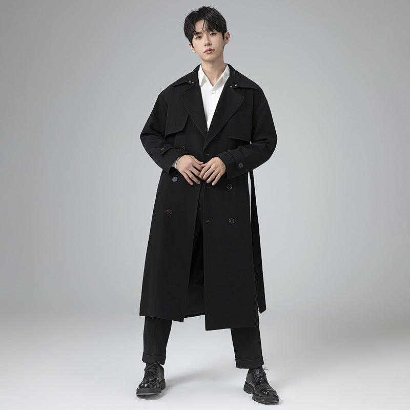 Herren Trenchcoat im minimalistischen Doppelreiher mit breitem Schalkragen und Taillengürtel Echoarchiv