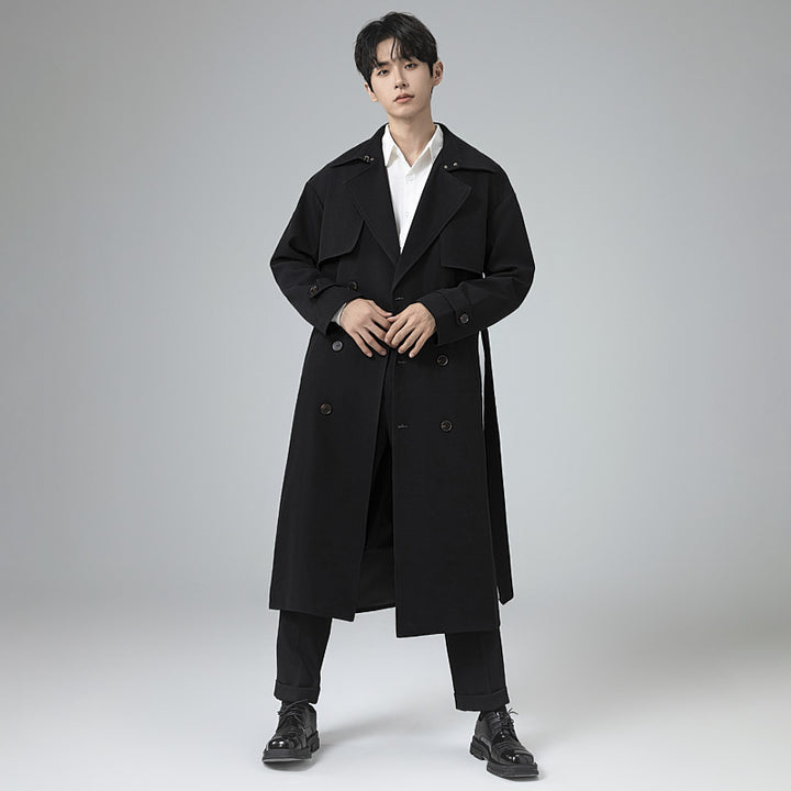 Herren Trenchcoat im minimalistischen Doppelreiher mit breitem Schalkragen und Taillengürtel Echoarchiv