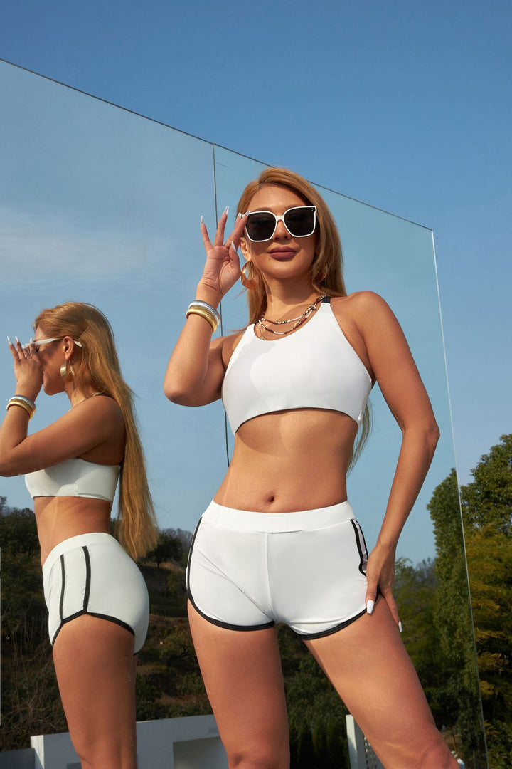 Damen Sportliches Bikini-Set mit hochgeschlossenem Top und bequemen Hosen Echo Archiv