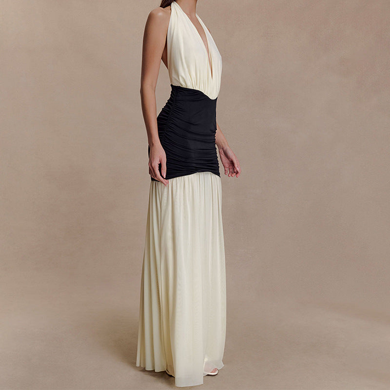 Damen Elegantes Maxi-Kleid mit raffiniertem Wickeloberteil Echo Archiv