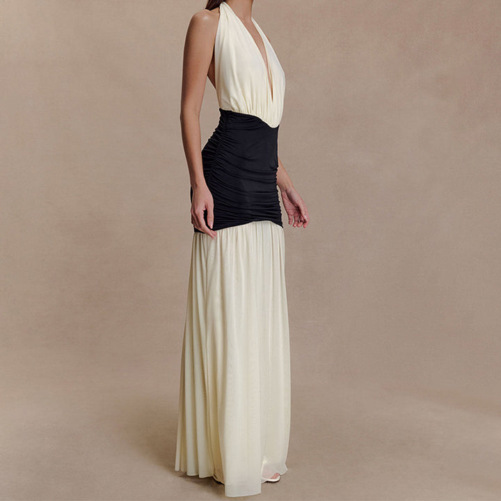 Damen Elegantes Maxi-Kleid mit raffiniertem Wickeloberteil Echo Archiv