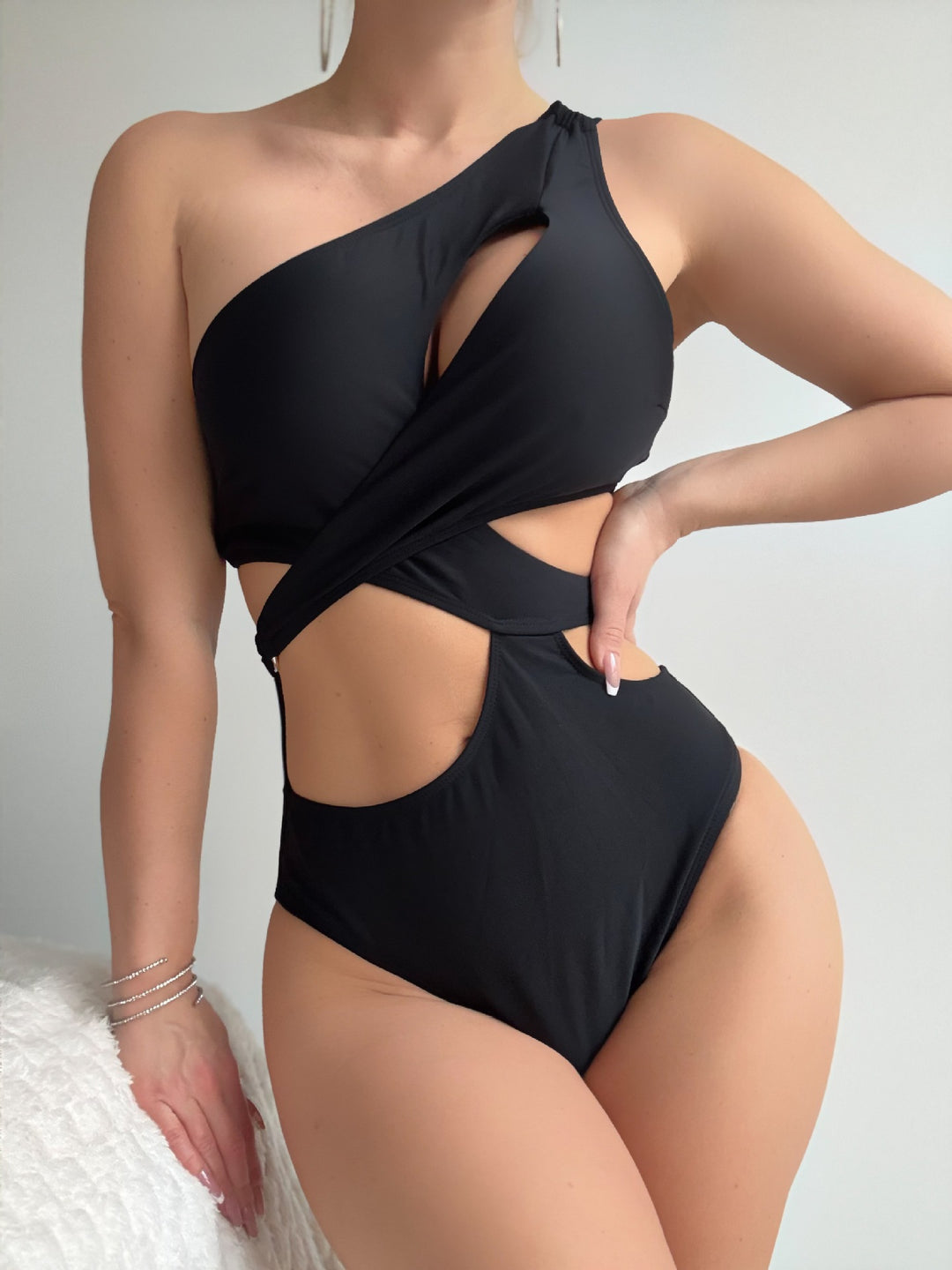 Damen Modischer Cut-Out Badeanzug Echo Archiv