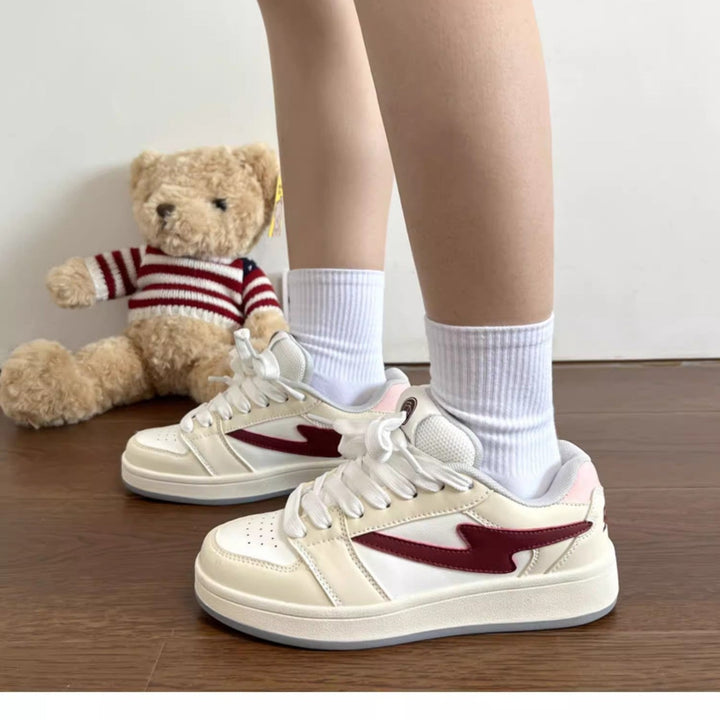 Damen Sneaker mit komfortabler Polsterung und sportlichem Design Echo Archiv