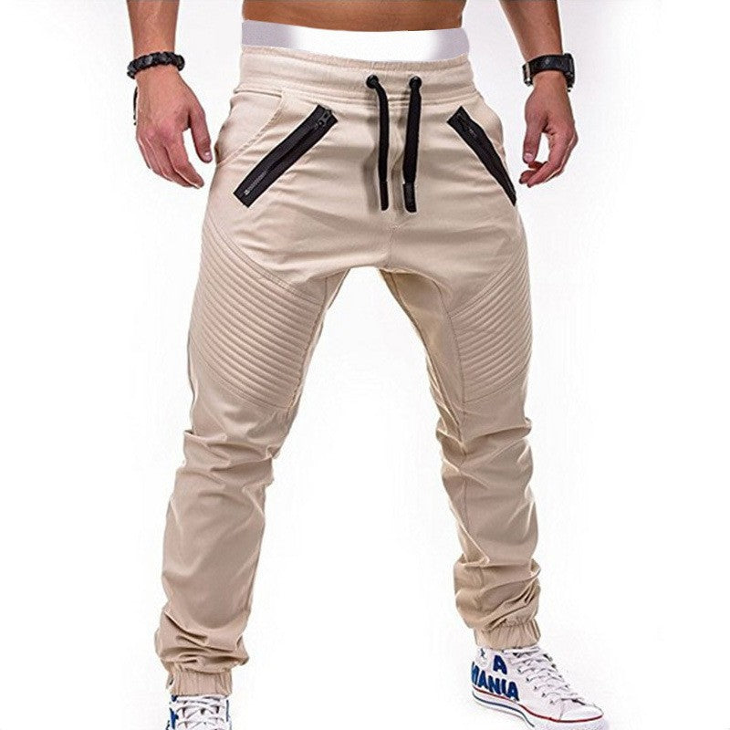 Herren Cargo-Hose mit Reißverschlusstaschen und Rippstrickdetails Echoarchiv