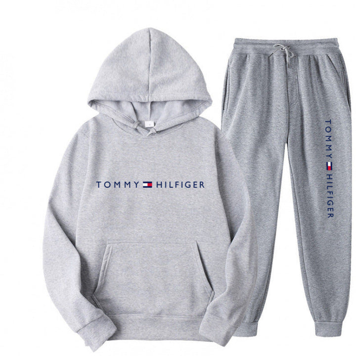 Damen SwEchoarchivtanzug mit gemütlichem KapuzenswEchoarchivter und lässiger Jogginghose Echoarchiv