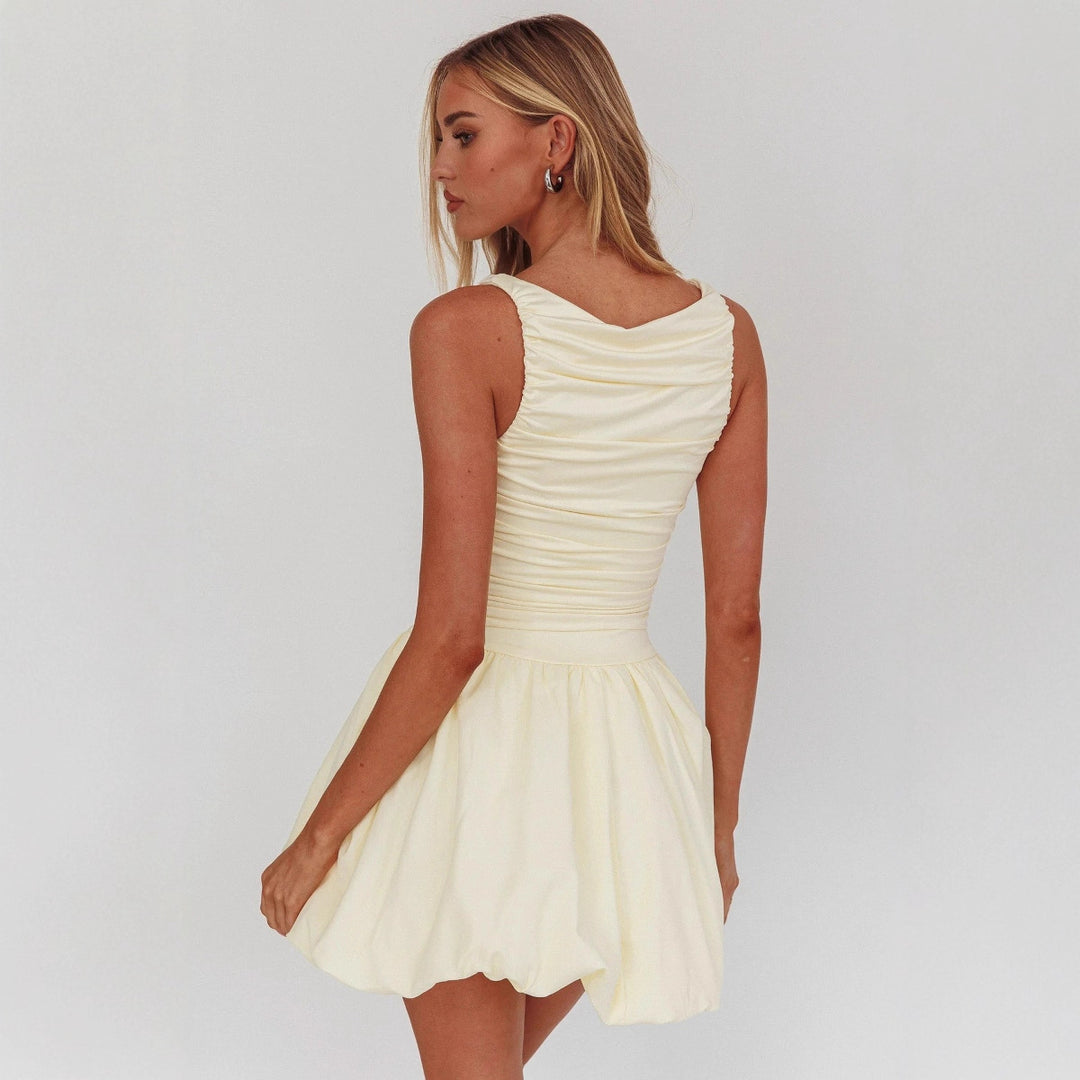 Damen Elegant eingeräumtes Cocktailkleid mit voluminösem Rock Echo Archiv
