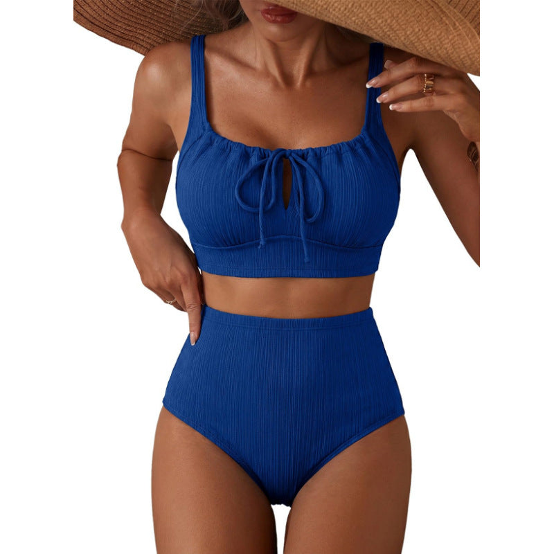 Damen Hochgeschnittener Bikini mit gerafftem Oberteil Echo Archiv