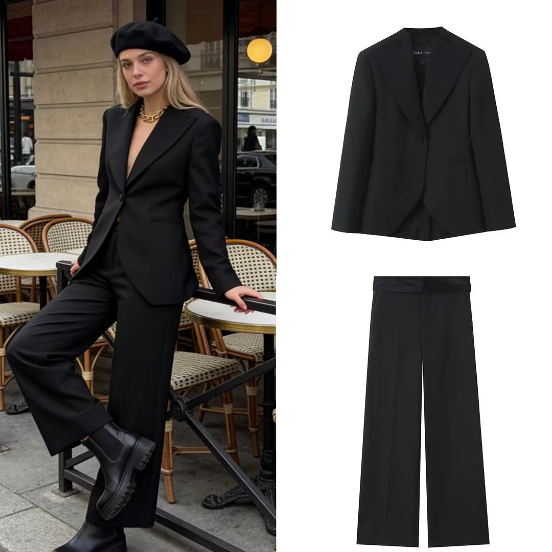 Damen Taillierter Ein-Knopf-Blazer mit breitem Schalkragen und schmaler Silhouette Echo Archiv
