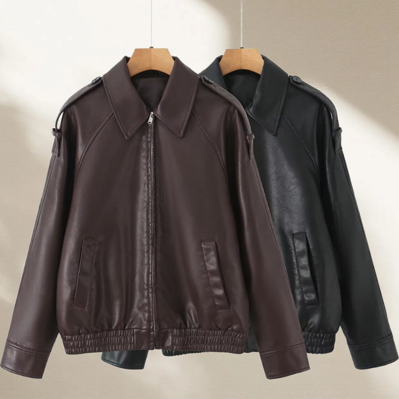 Damen Oversized Lederimitat-Flightjacke mit Bonded-Kragen, Schulterklappen und elastischem Saum Echo Archiv