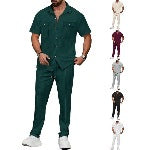 Herren stilvolles Kurzarmhemd mit praktischen Taschen und elastischer Jogginghose Echoarchiv