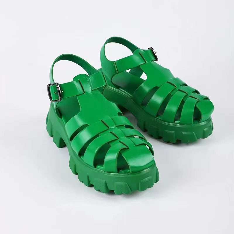 Damen  robuste Plateau-Sandalen mit mehreren Zier- und Komfortriemen, verstellbarer Metall-Schnalle und profiliertem Traktorabsatz Echo Archiv