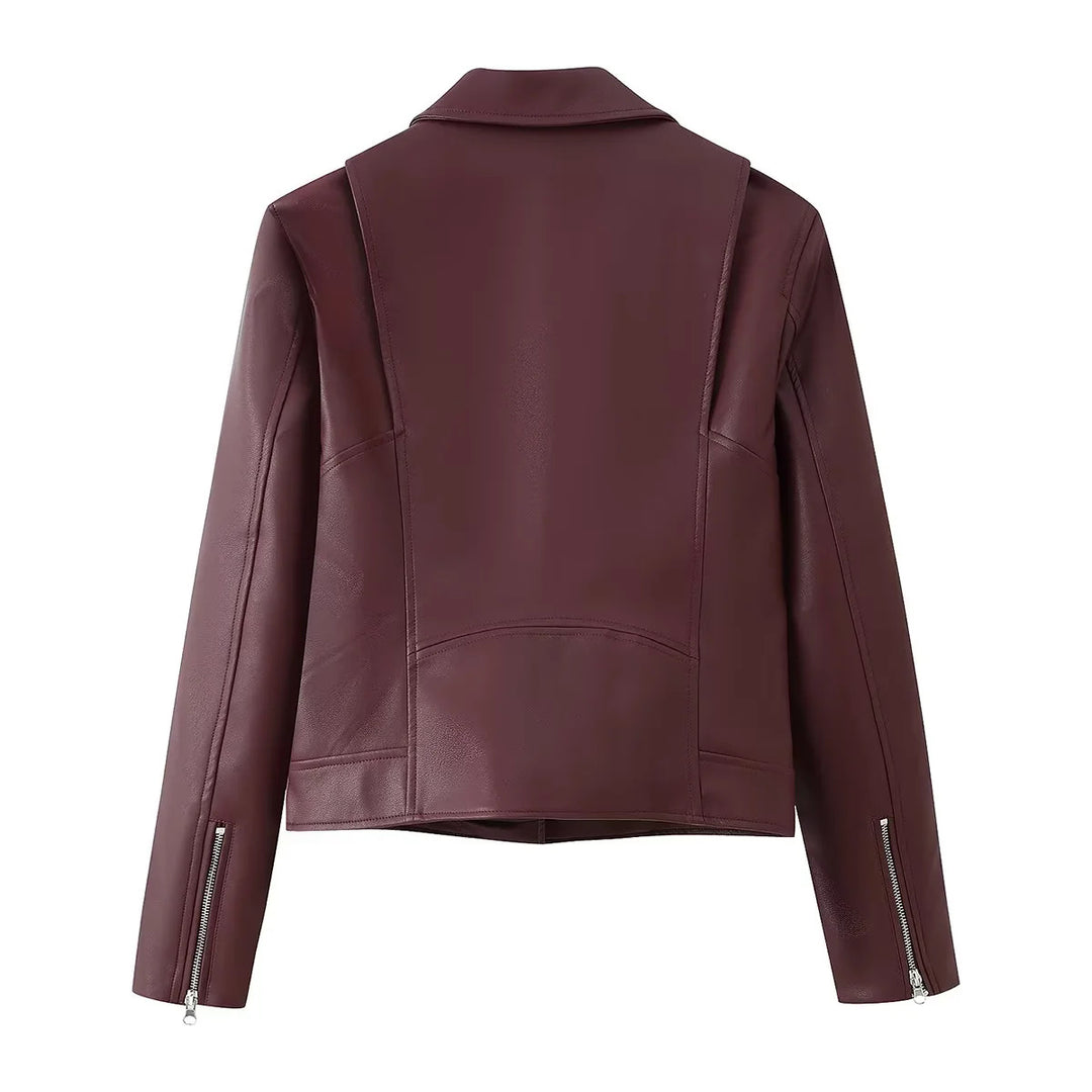 Damen taillierte Bikerjacke aus veganem Lederimitat mit asymmetrischem Reißverschluss – Célinea