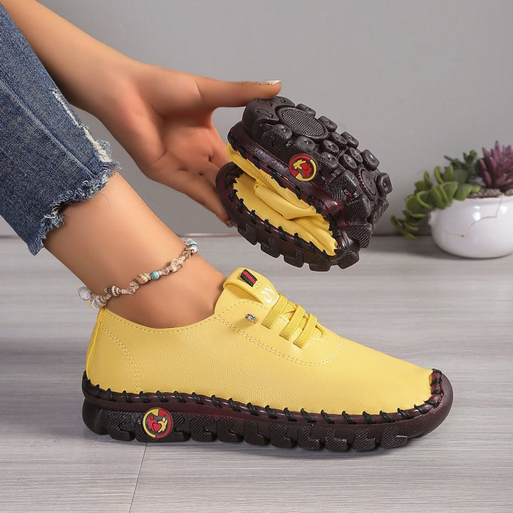 Damen  leichte Alltags-Slipper-Sneaker mit verdeckter Schnürung, elastischem Einstieg und griffiger Trailsohle Echo Archiv