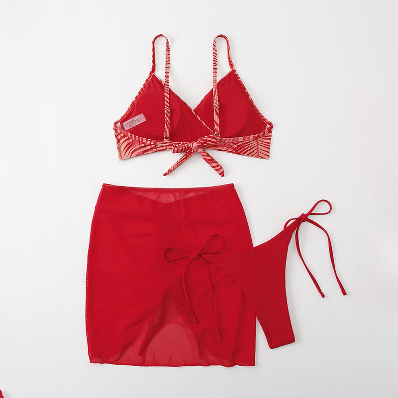 Damen Bikini-Set mit verstellbaren Trägern und transparentem Rock Echo Archiv