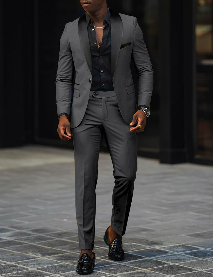 Herren nan schmal geschnittener Smokinganzug mit Satinrevers und Slim-Fit-Hose Echo Archiv