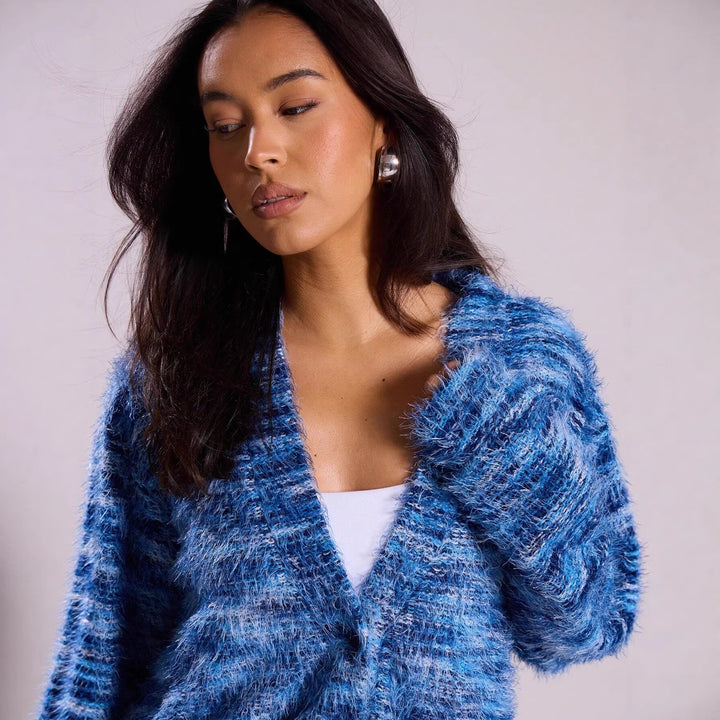 Damen Oversize-Flauschpullover mit weitem Carmen‑Ausschnitt und melierter Strickstruktur Echo Archiv
