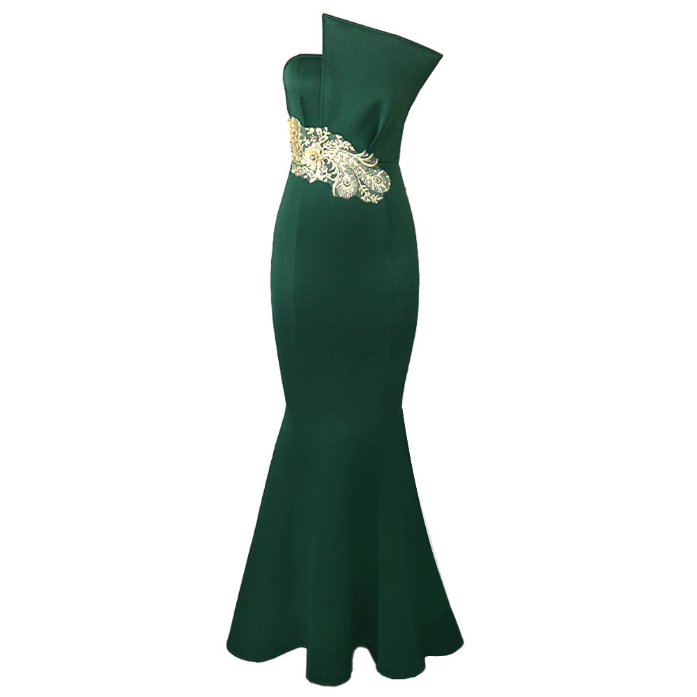Damen elegantes Abendkleid mit asymmetrischem Design und kunstvoller Stickerei Echo Archiv