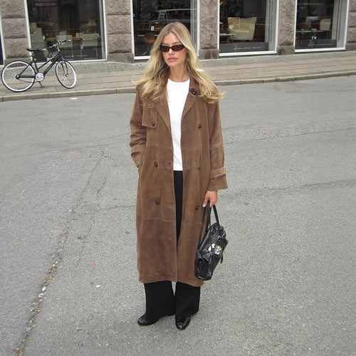 Damen Langer Wildleder‑Trenchcoat mit doppelreihiger Knopfleiste Echoarchiv