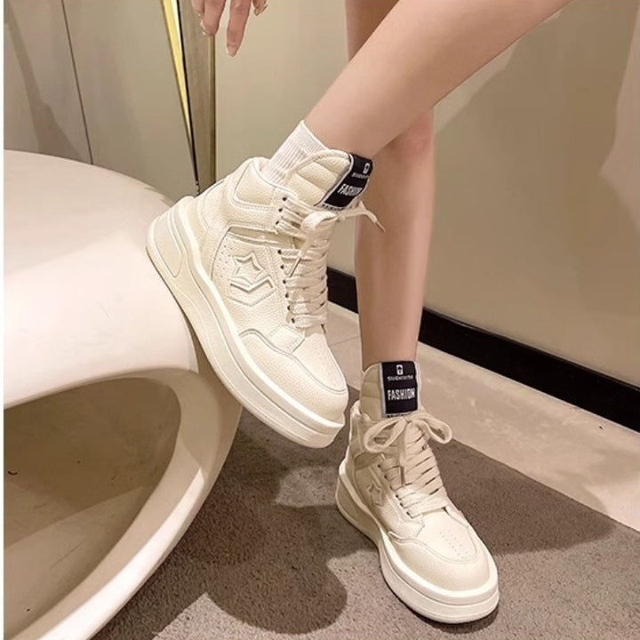 Damen Chunky High-Top Plateausneaker mit gepolstertem Schaft und ergonomischer Komfortsohle – Névara