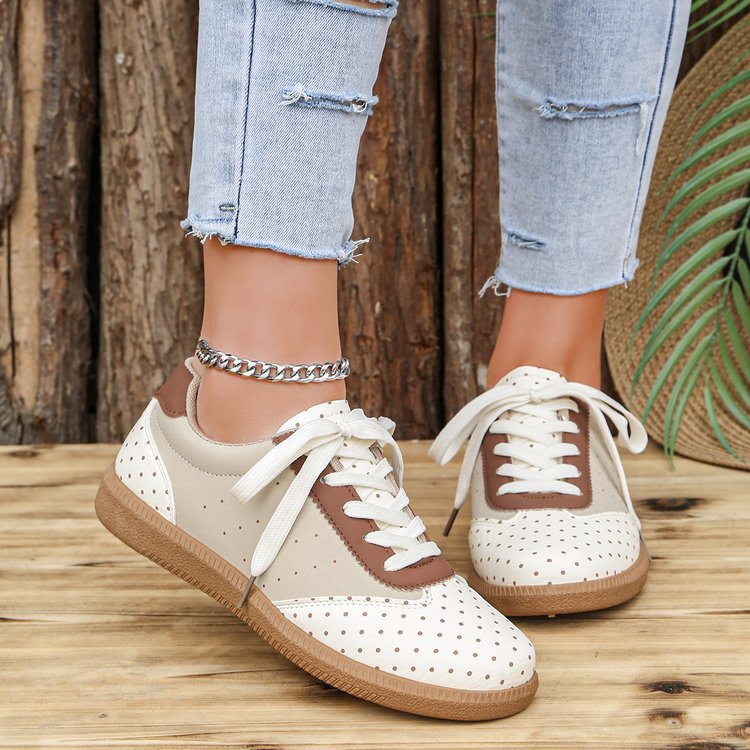 Damen Mary-Jane-Sneaker mit Klettverschluss und gepolstertem Komfortfußbett – Névara