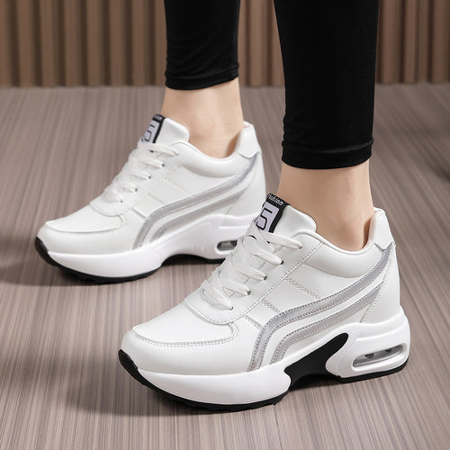 Damen nan Plateau-Sneaker mit sichtbarer Luftkammer, ergonomischer Keilsohle und gepolstertem Knöchelkragen Echo Archiv