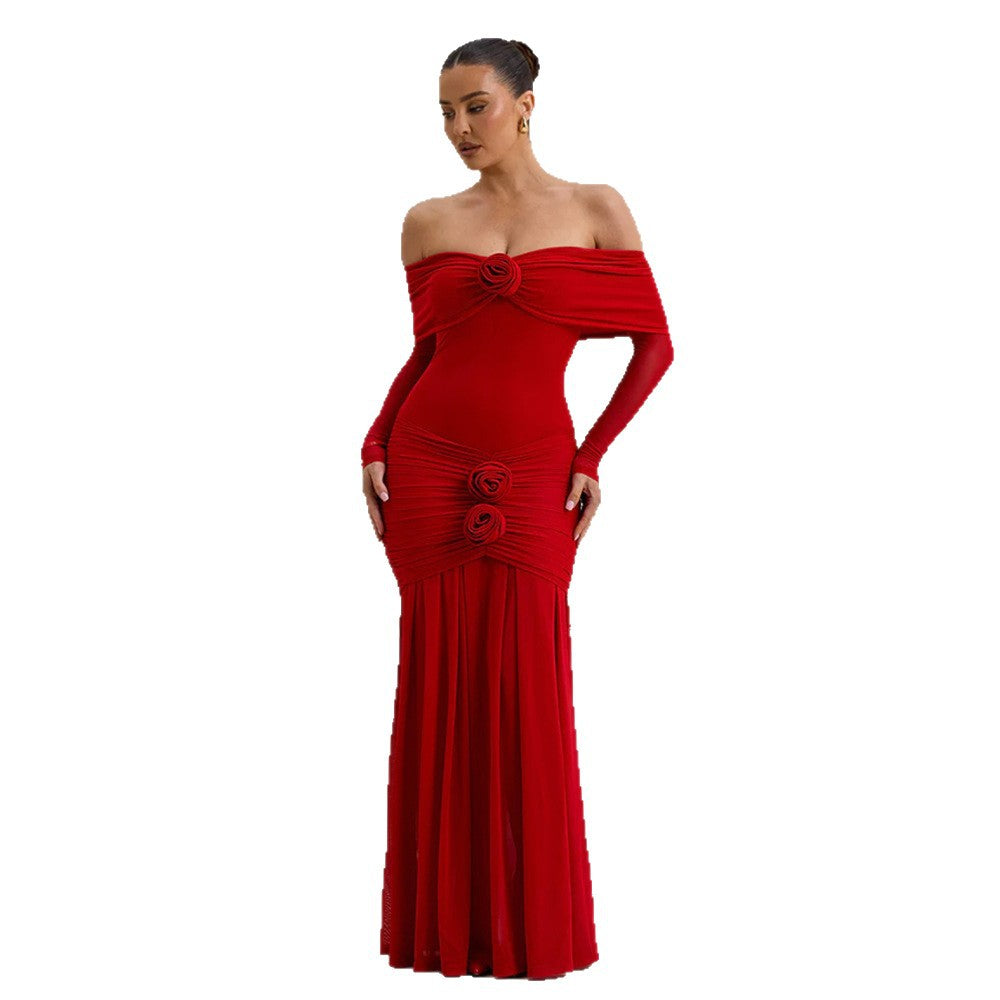 Damen Maxikleid mit schulterfreier Silhouette und dekorativen Rosen Echo Archiv