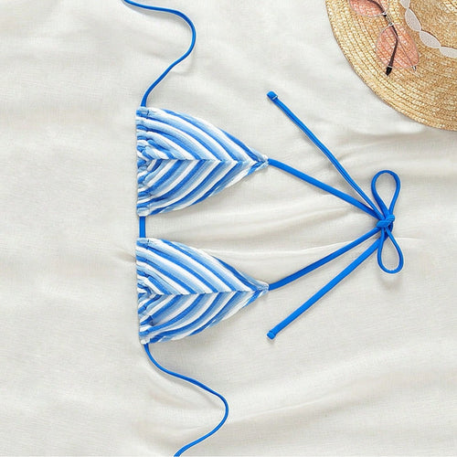 Damen Triangel-Bikini mit stylischem Streifenmuster Echo Archiv